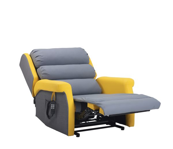 Repose Arden Healthcare Chair at Derbyshire Mobility